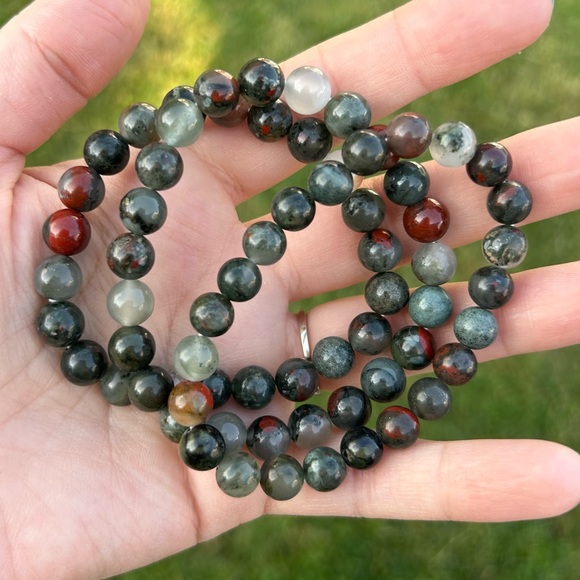 African bloodstone 8mm bracelet - Picture 3 of 4